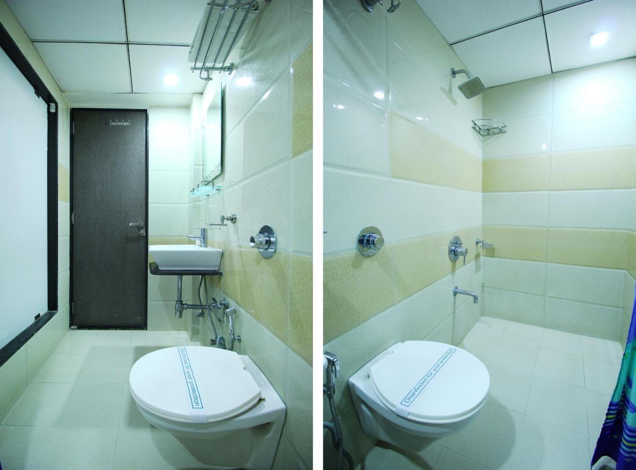 Hotel Flair Inn Ахмедабад Екстериор снимка